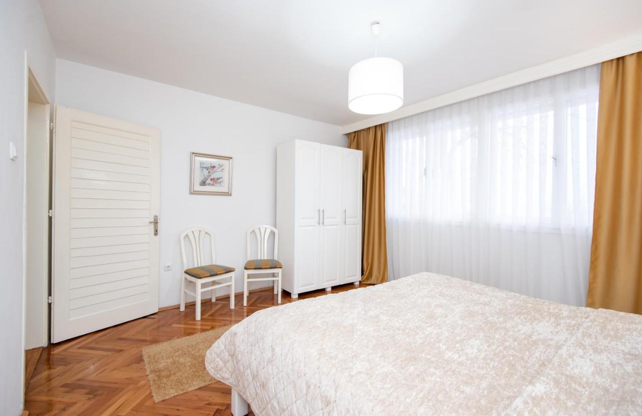 Villa Lubina Apartments SJJ Esterno foto