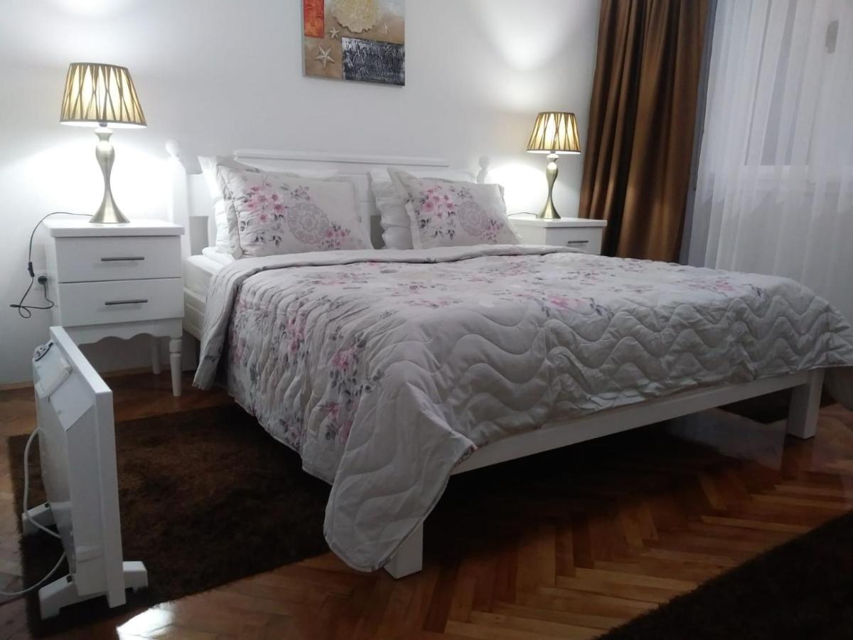 Villa Lubina Apartments SJJ Esterno foto