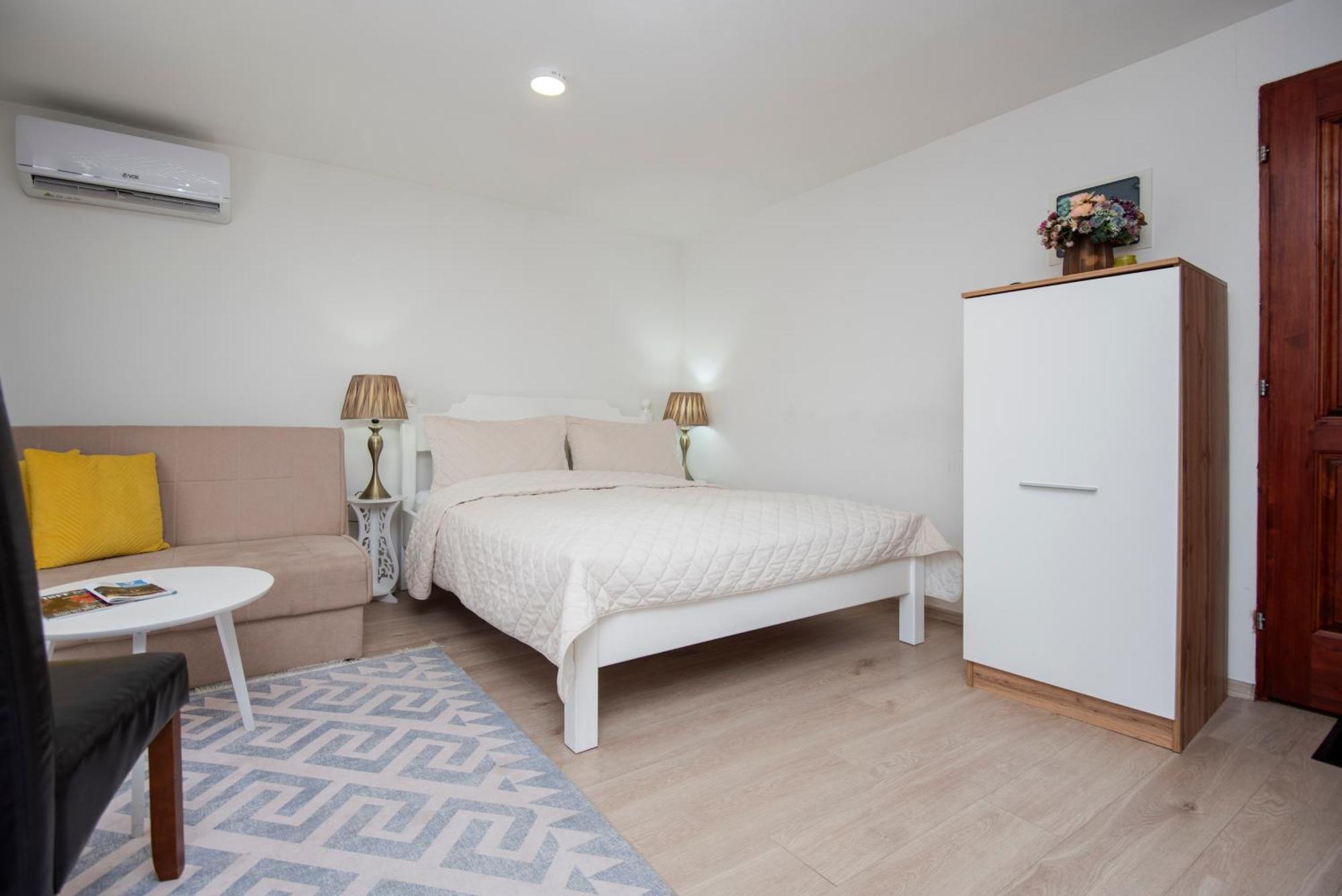 Villa Lubina Apartments SJJ Esterno foto